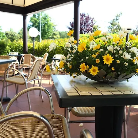 Hotel Spresiano فندق