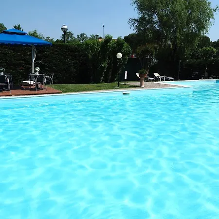 Hotel Spresiano فندق Spresiano
