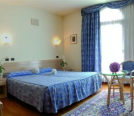 فندق Hotel Spresiano