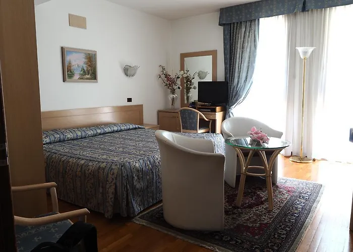 Otel Hotel Spresiano Spresiano